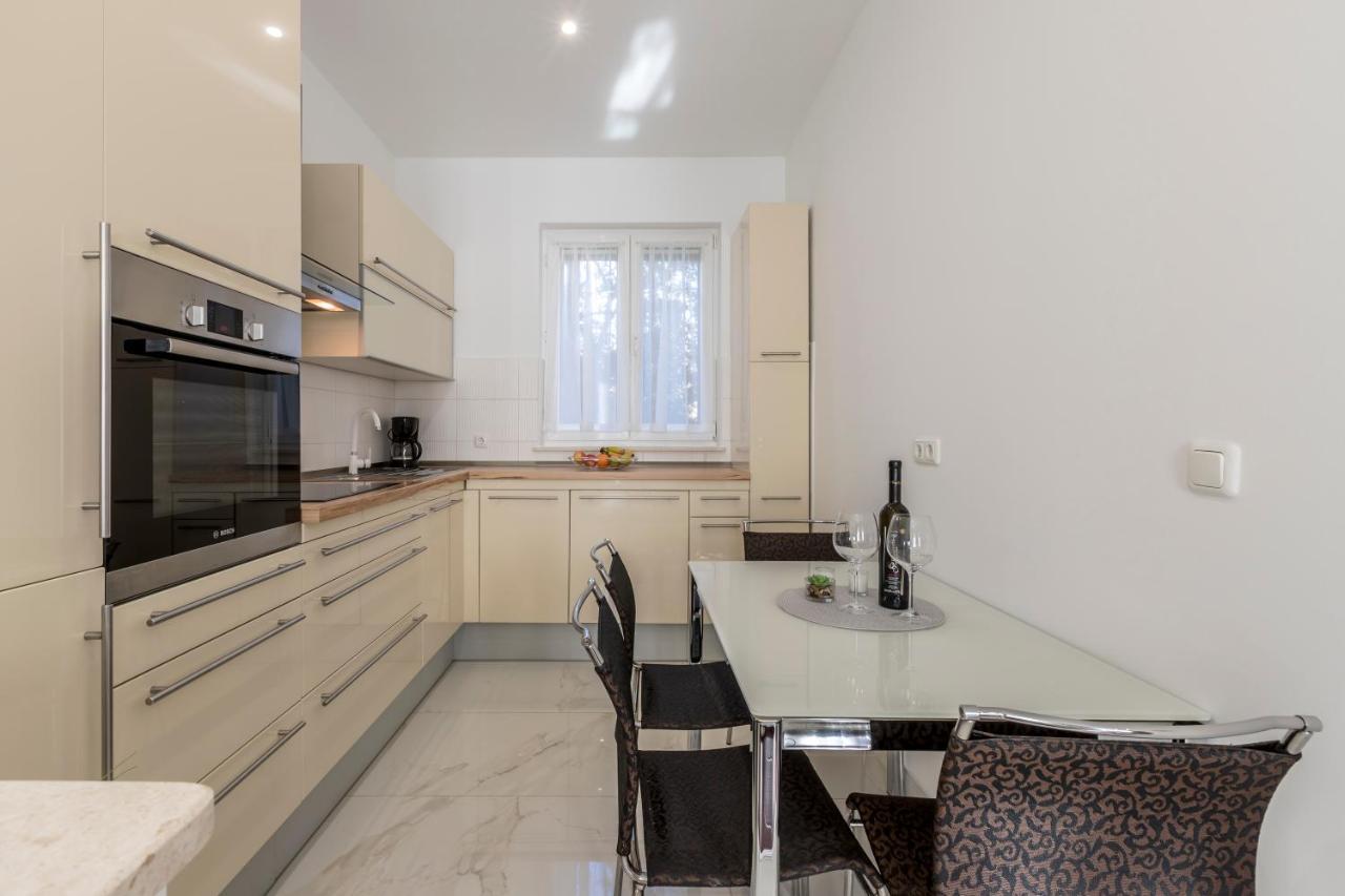 Villa Meri Very Central And Beautiful Apartment Split Extérieur photo
