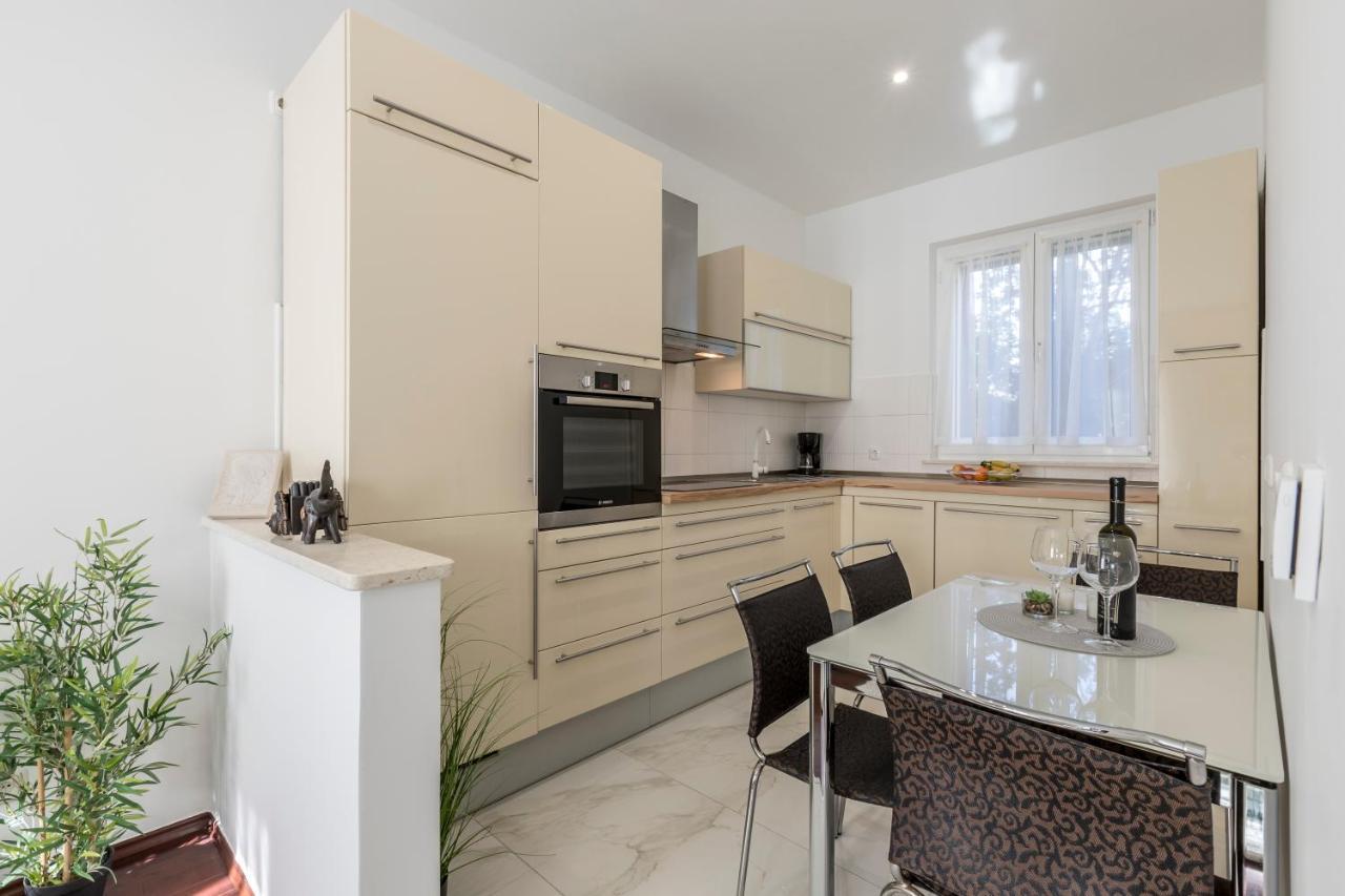 Villa Meri Very Central And Beautiful Apartment Split Extérieur photo